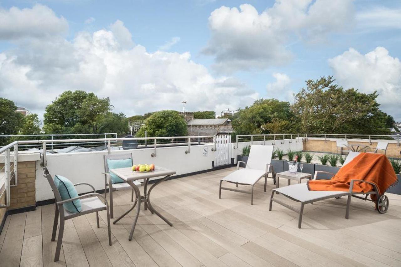 Q Square By Supercity Aparthotels Brighton Eksteriør billede