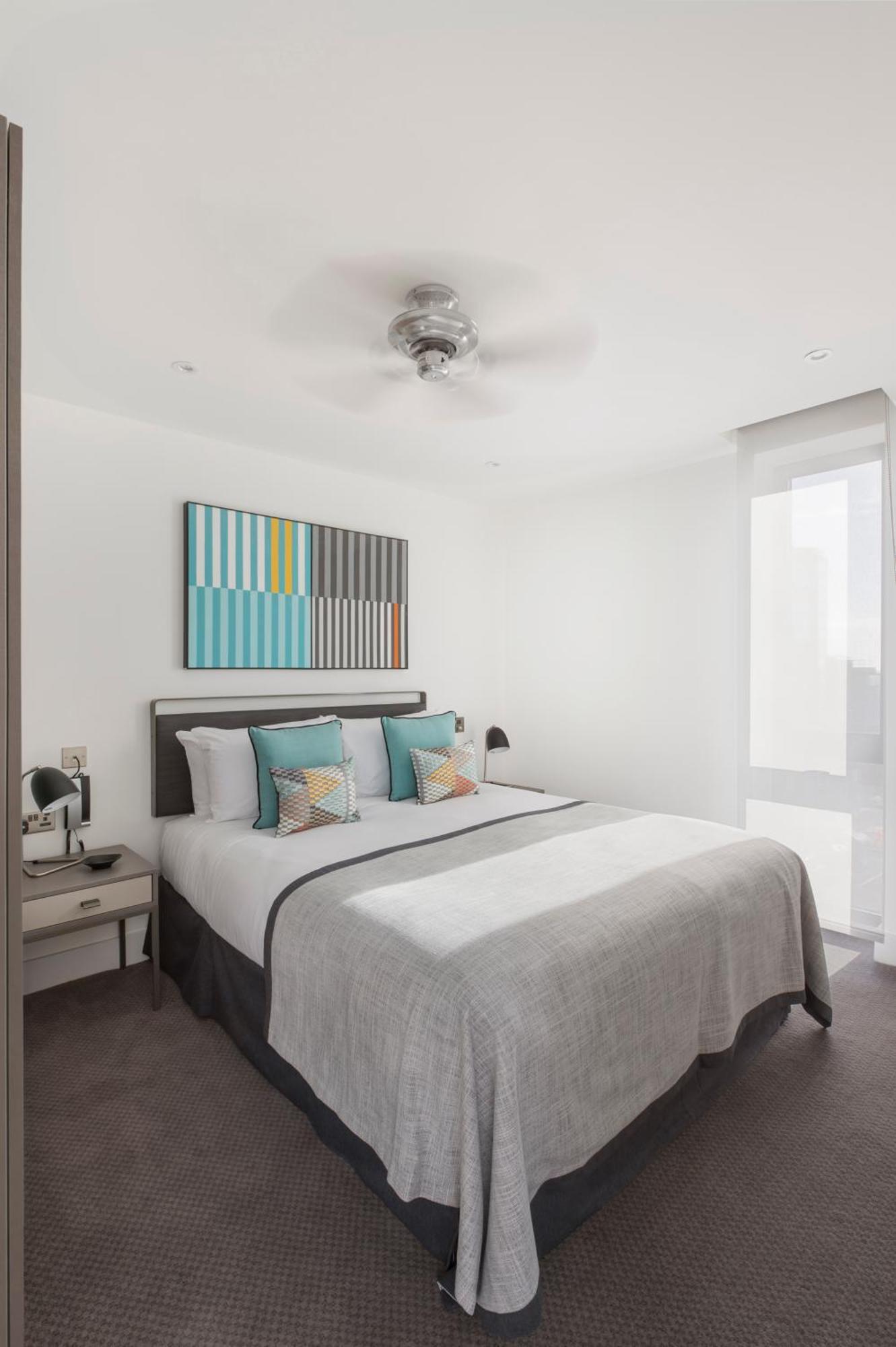 Q Square By Supercity Aparthotels Brighton Eksteriør billede